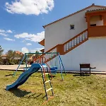 8274a * Pašman