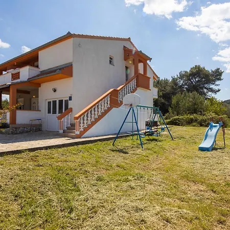 8274a Apartamento Pašman