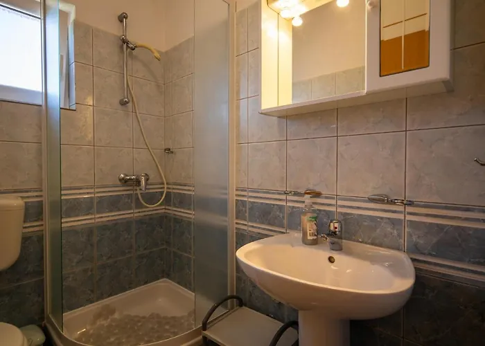 8274a Apartament *