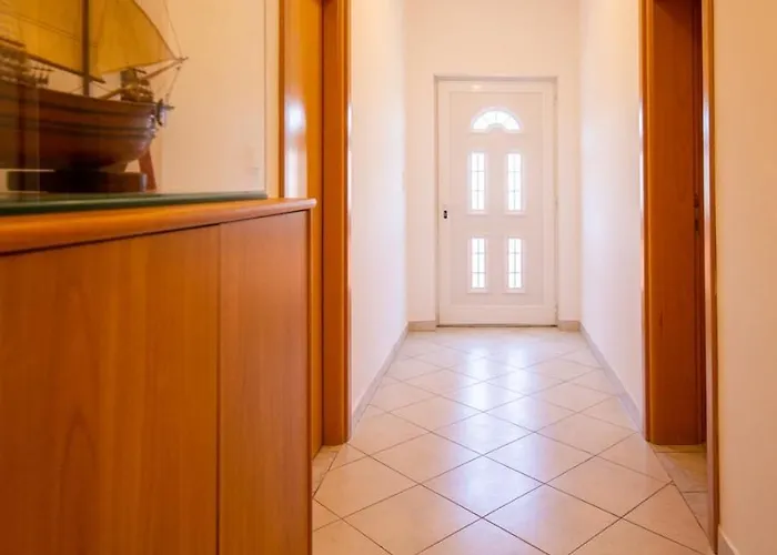 8274a 아파트 Pašman